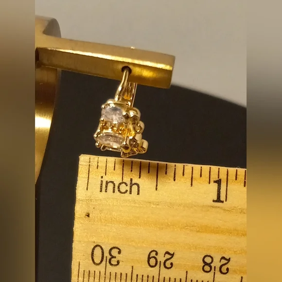 Hope Drop Earring Elephant With Zircon Gold Layered/Oro Laminado NWOT - Picture 14 of 15